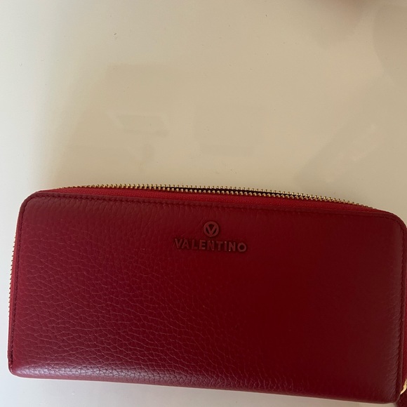 Wallet - Picture 2 of 5